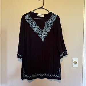 EUC Tantrums Collection Womens Embroidered Neckline Tunic Top Navy Blue Shirt 1x